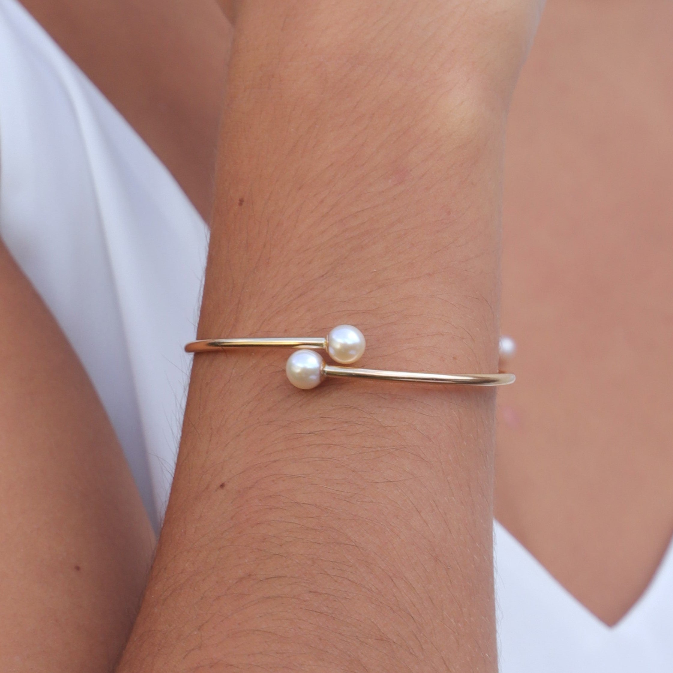 Gold Pearl Bracelet