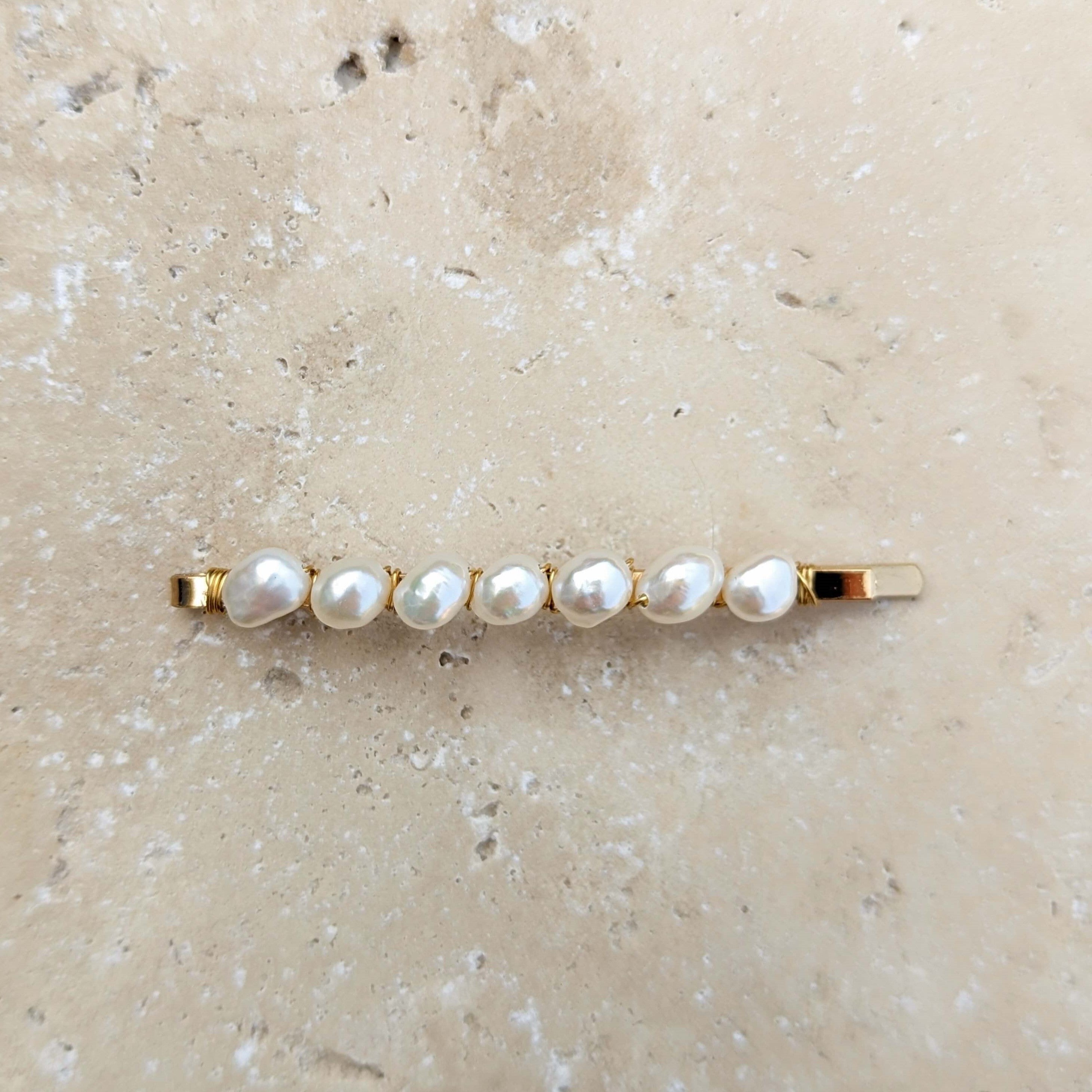 pearl hair slide short above view