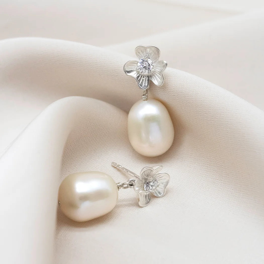 Flower Pearl Drop Earrings - Flora