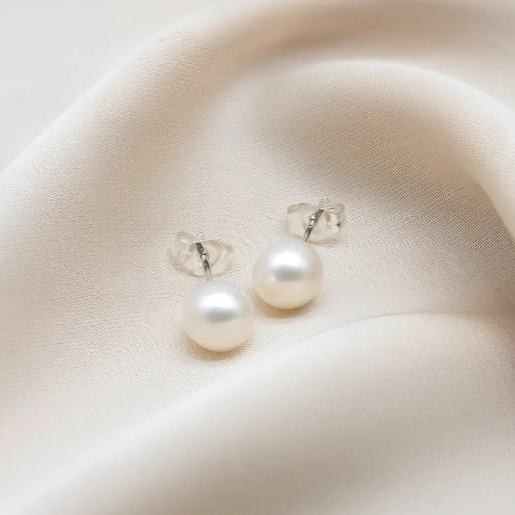 Large Round Pearl Studs - Luna
