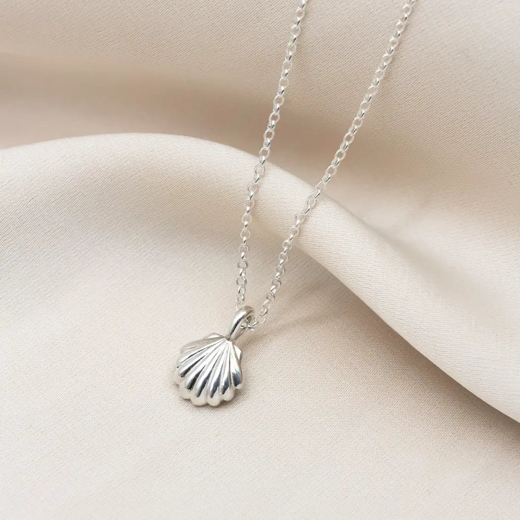Shell and Pearl Charm Pendant Necklace