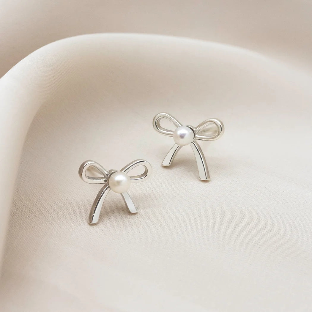 Pearl Bow Stud Earrings - Bonnie