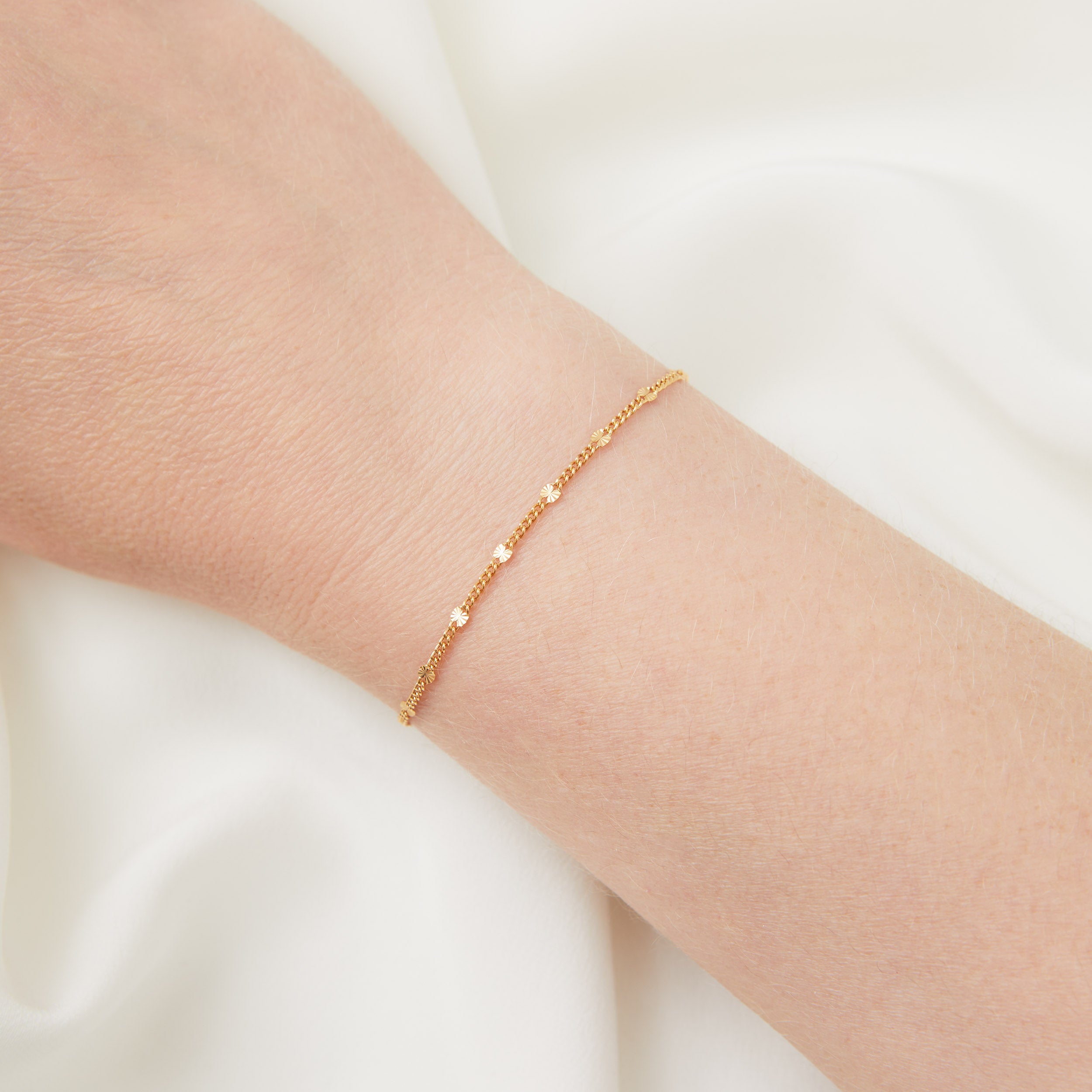 Delicate Starburst Chain Bracelet - Permanent Collection
