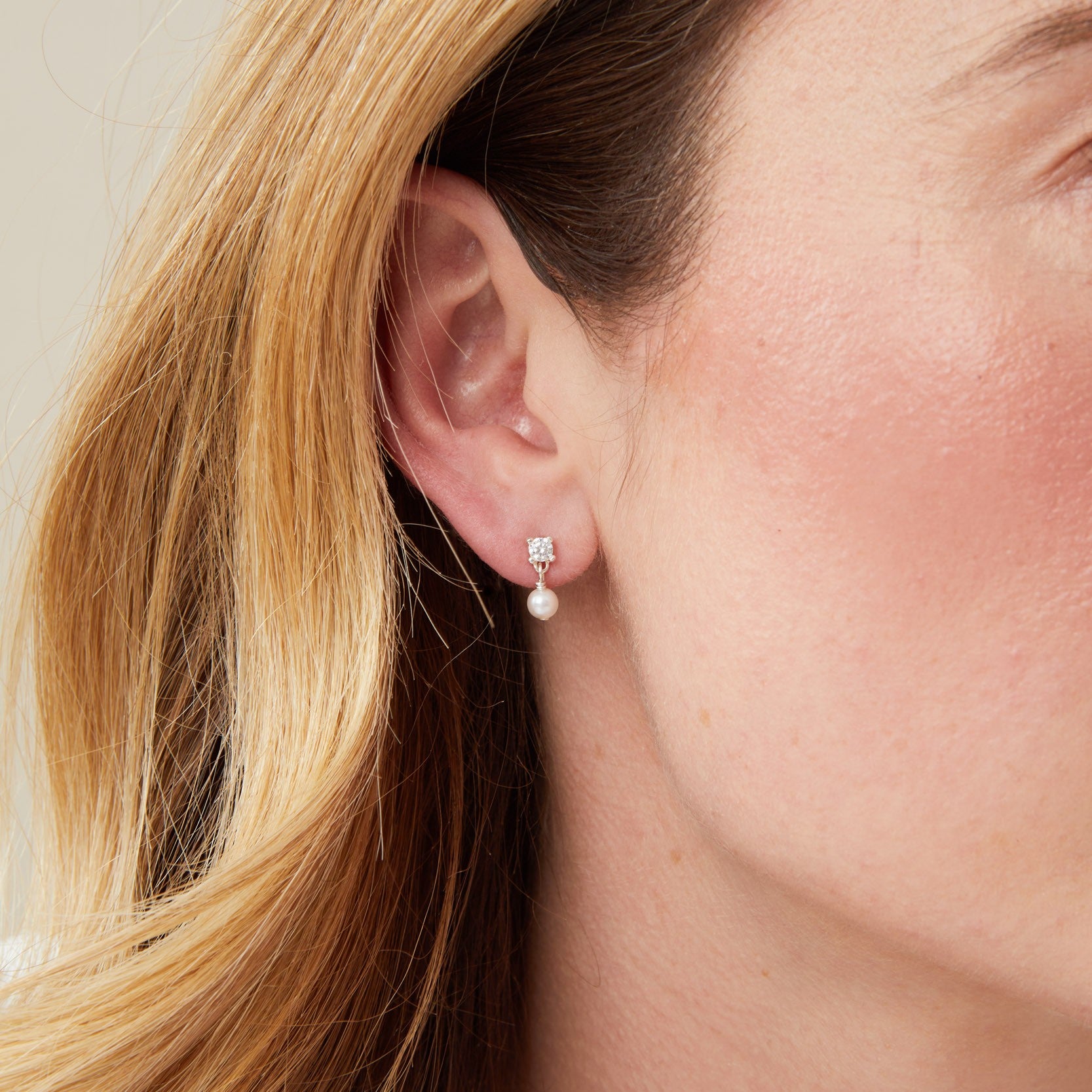 Mini Lab Grown Diamond Pearl Studs - Kaia