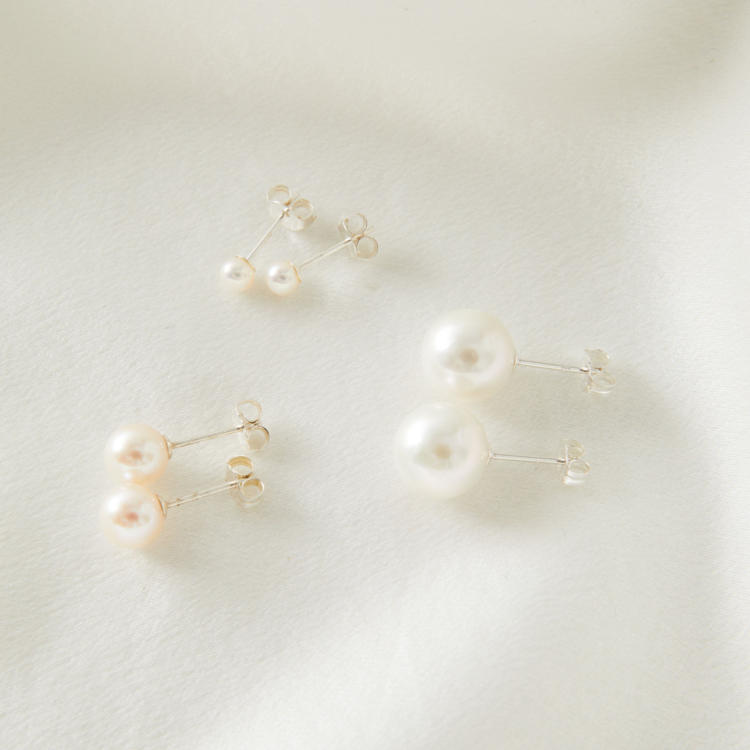 Large Round Pearl Studs - Luna