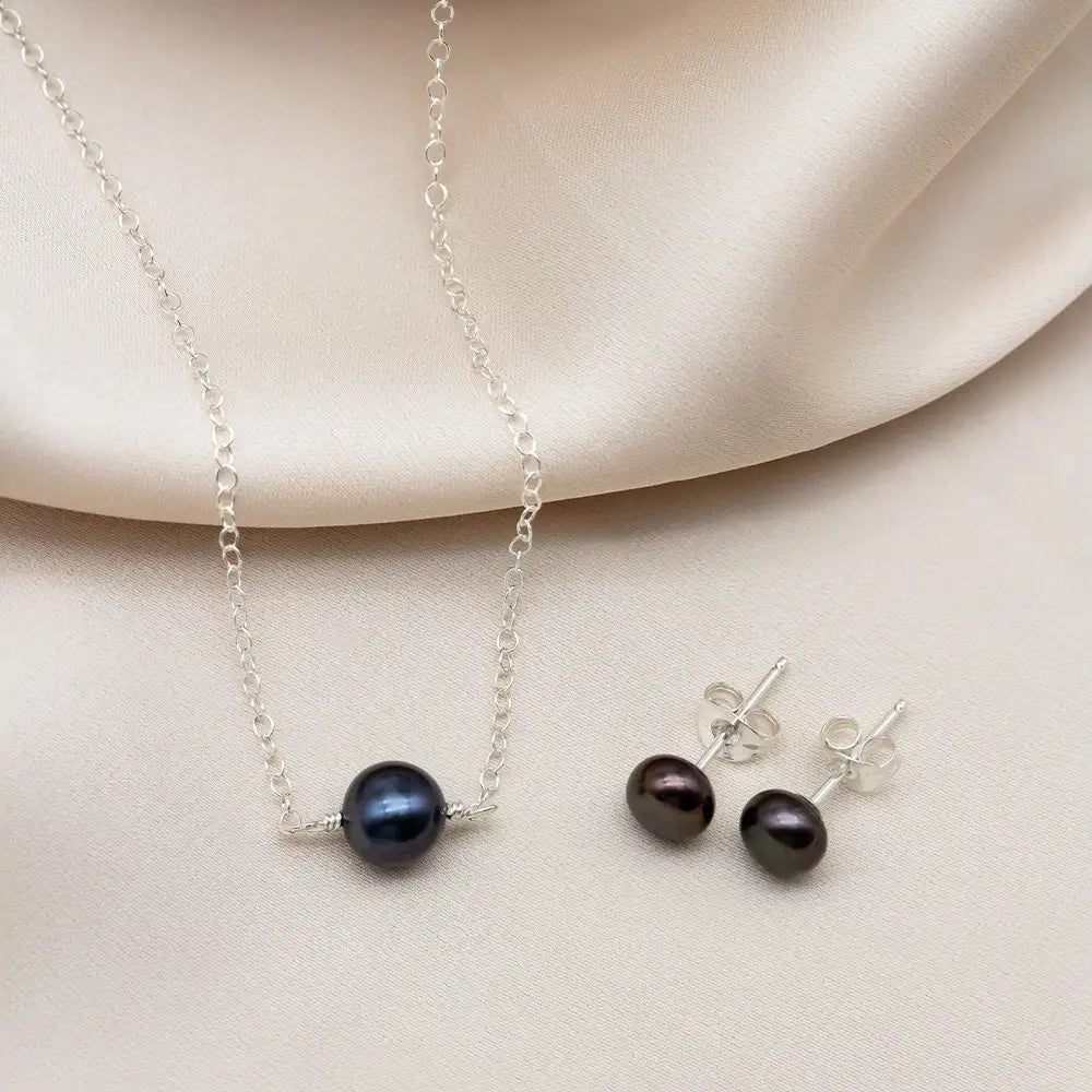 Mae Black Pearl Stud Earring & Necklace Set