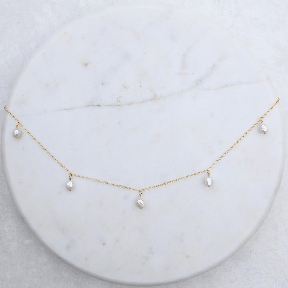 Five Pearl Necklace - Annalise - KIRI & BELLE